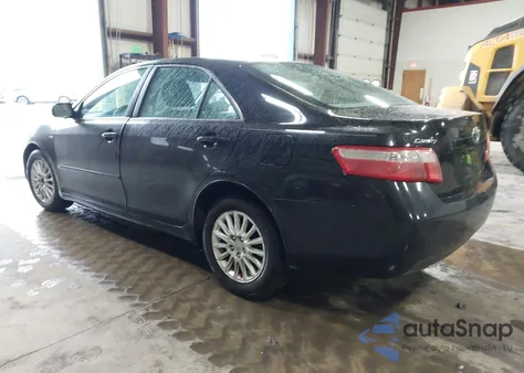 2007 Toyota Camry Le z USA, uszkodzony, nr VIN 4T1BE46K57U643761